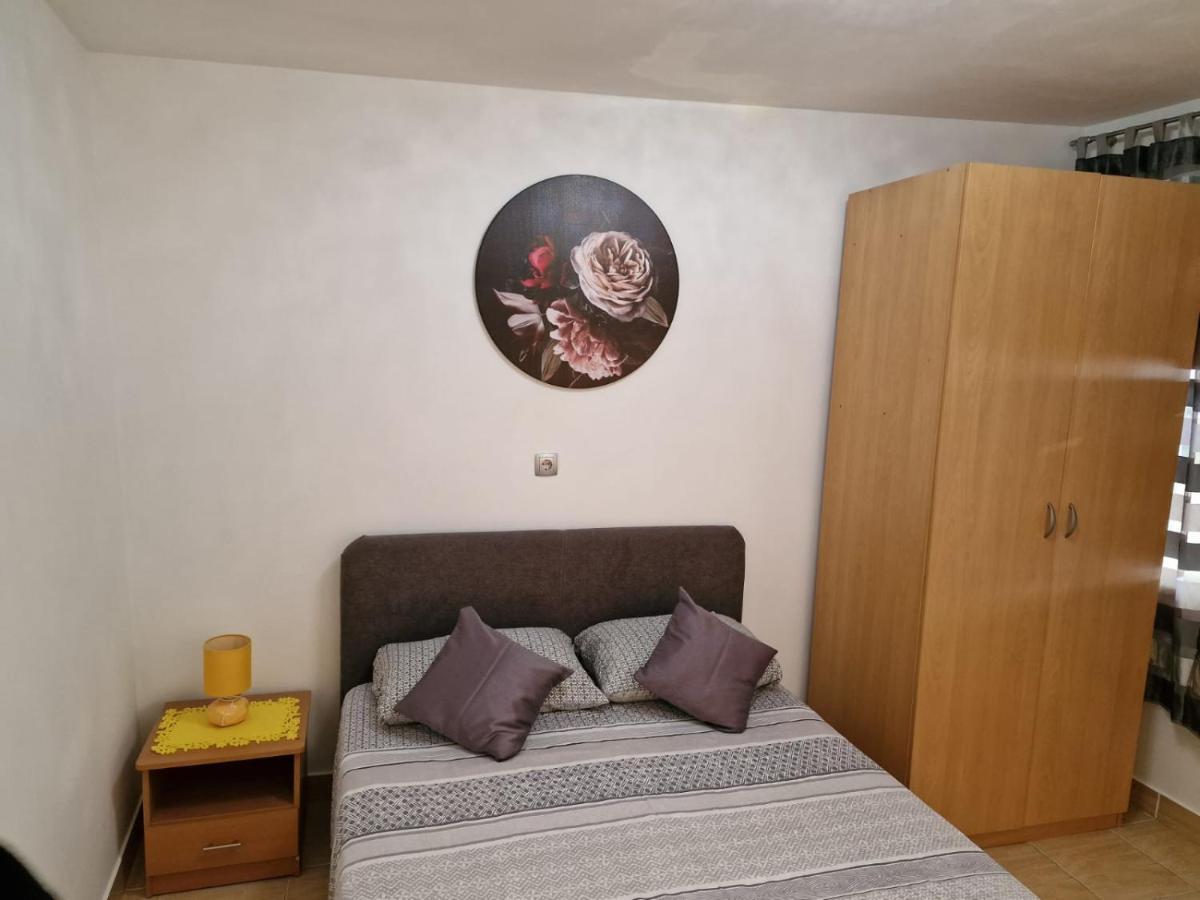 Apartment Ana Lozica With Terrace Dubrovnik Eksteriør bilde