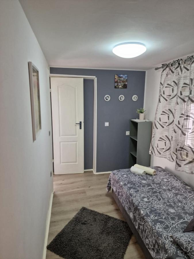 Apartment Ana Lozica With Terrace Dubrovnik Eksteriør bilde